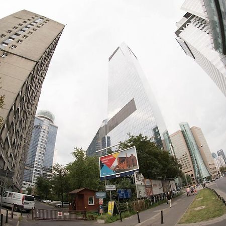 Apartament Hotel Grzybowska 9 Varşova Dış mekan fotoğraf