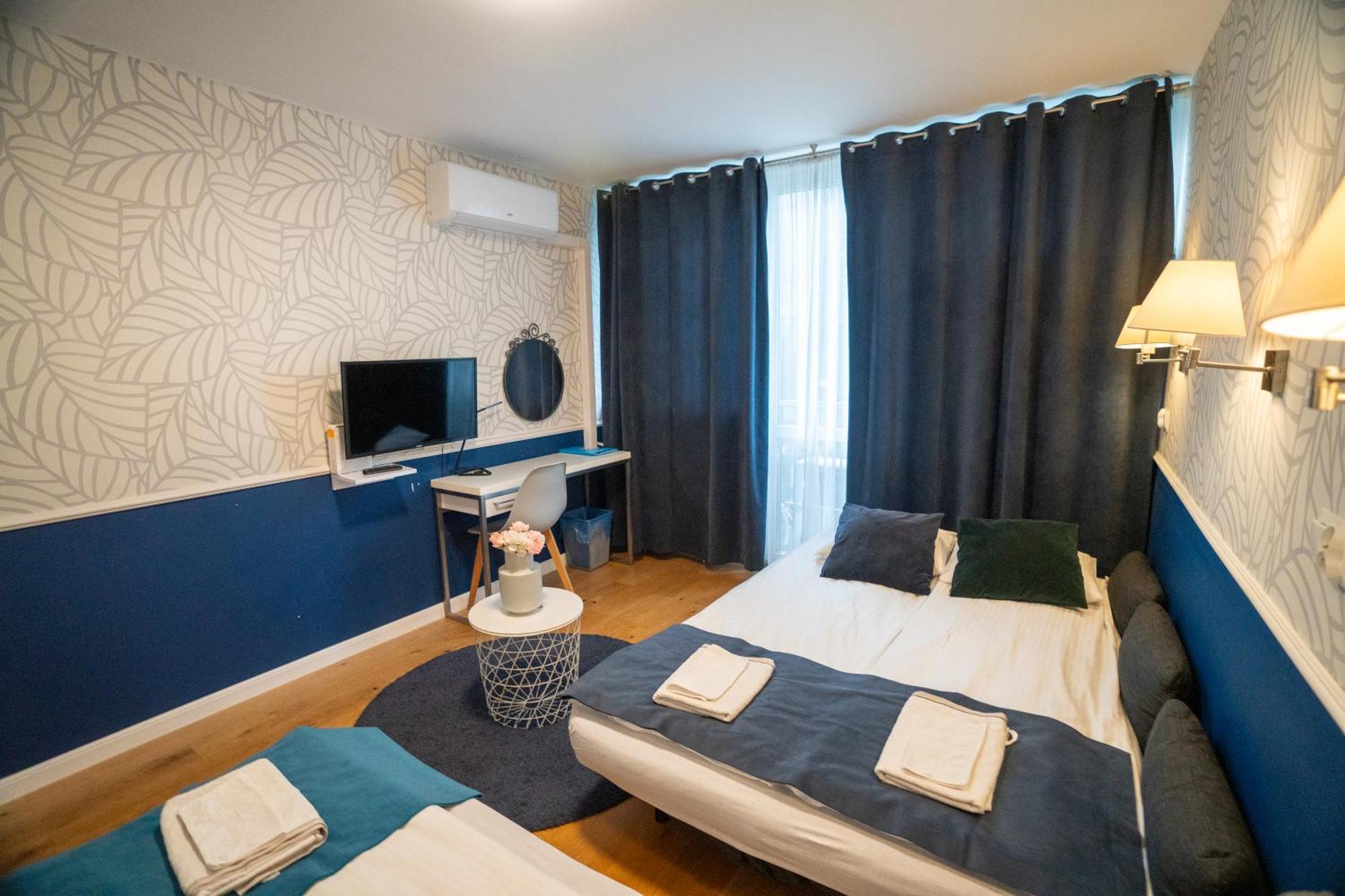 Apartament Hotel Grzybowska 9 Varşova Dış mekan fotoğraf