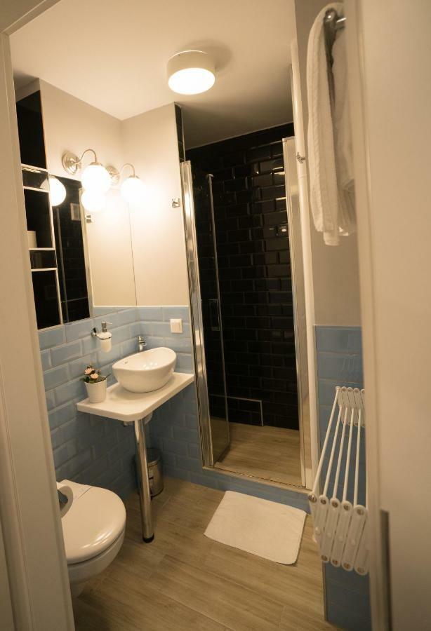 Apartament Hotel Grzybowska 9 Varşova Dış mekan fotoğraf